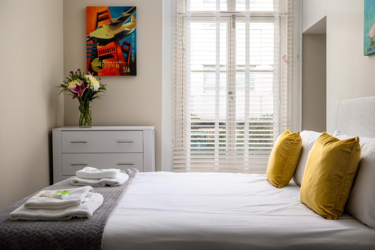 Contemporary Ground Floor Apartment - Town Centre With Parking! Cheltenham Luaran gambar